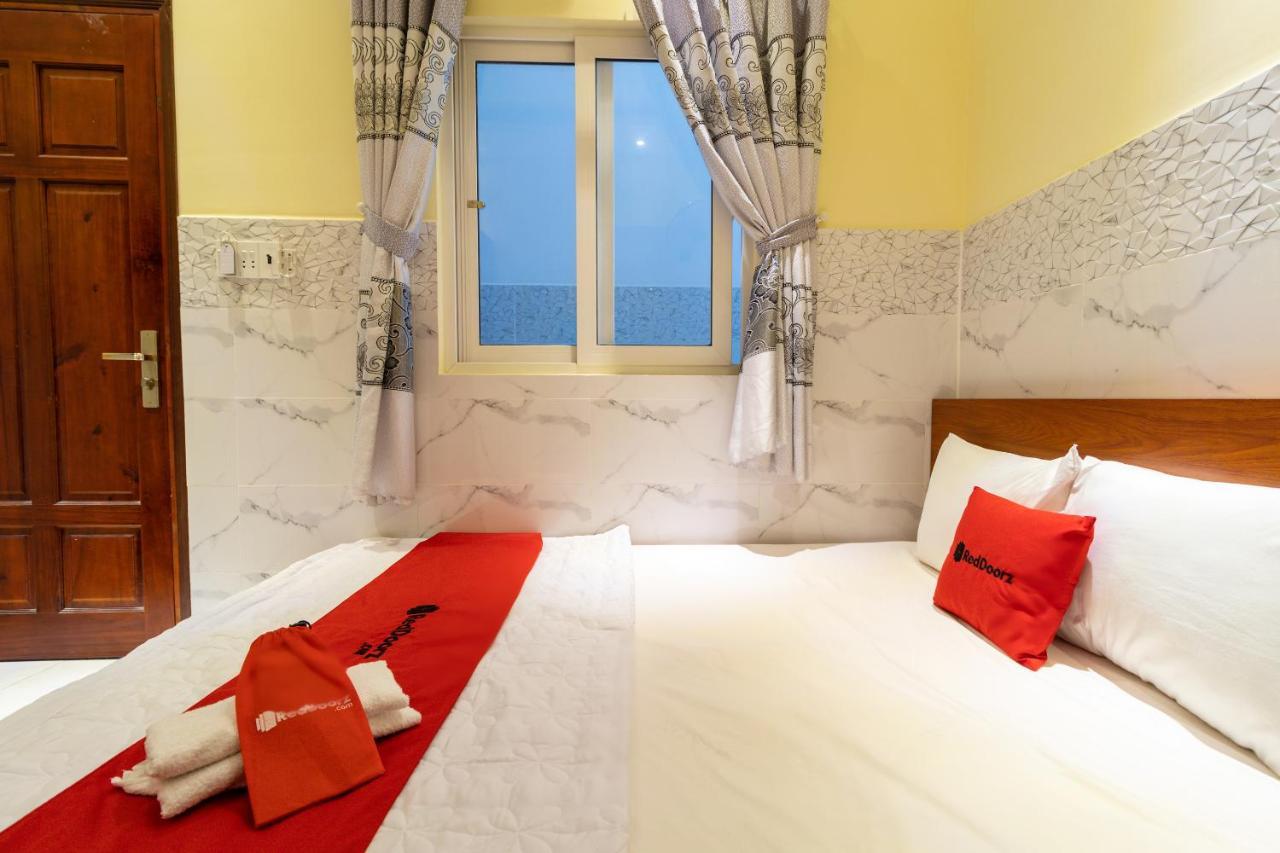Reddoorz Near Etown 4 Hotel Ho Chi Minh City Exterior photo